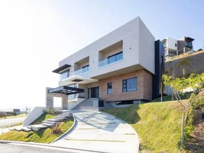 Arquitectura y Privacidad en su Máxima Expresión | Cerro Alto — photo 3