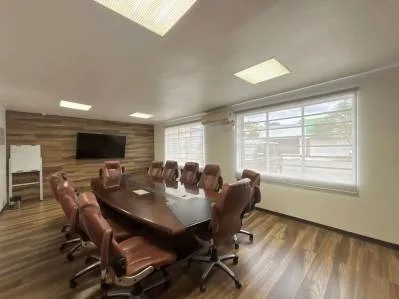 ALQUILER DE 2 OFICINAS EQUIPADAS EN BARRIO DENT, SAN JOSÉ — photo 3