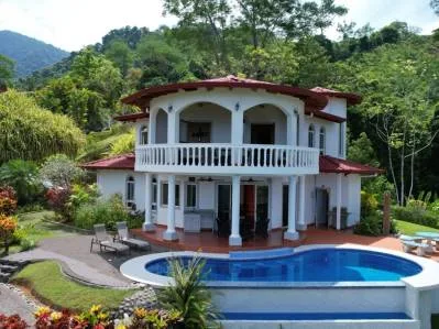 Ojochateau - Excepcional casa de 4 habitaciones con vistas al océano y a la montaña en Costa Rica