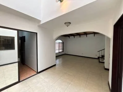 VENTA DE 2 CASAS EN CONDOMINIO EN TREJOS MONTEALEGRE, ESCAZÚ — photo 3