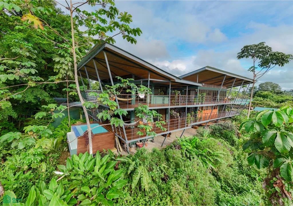 Luxury Boutique Lodge for Sale in Drake Bay, Osa Peninsula | Turnkey Hotel Near Corcovado Park