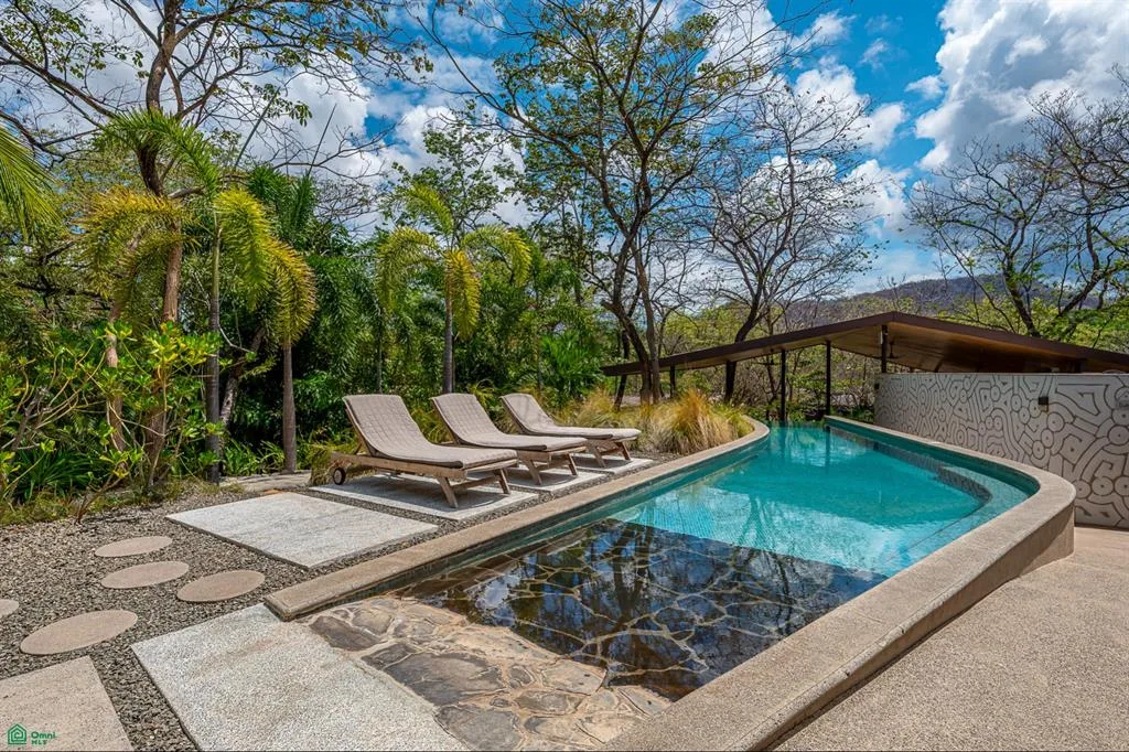 Villas Aolani