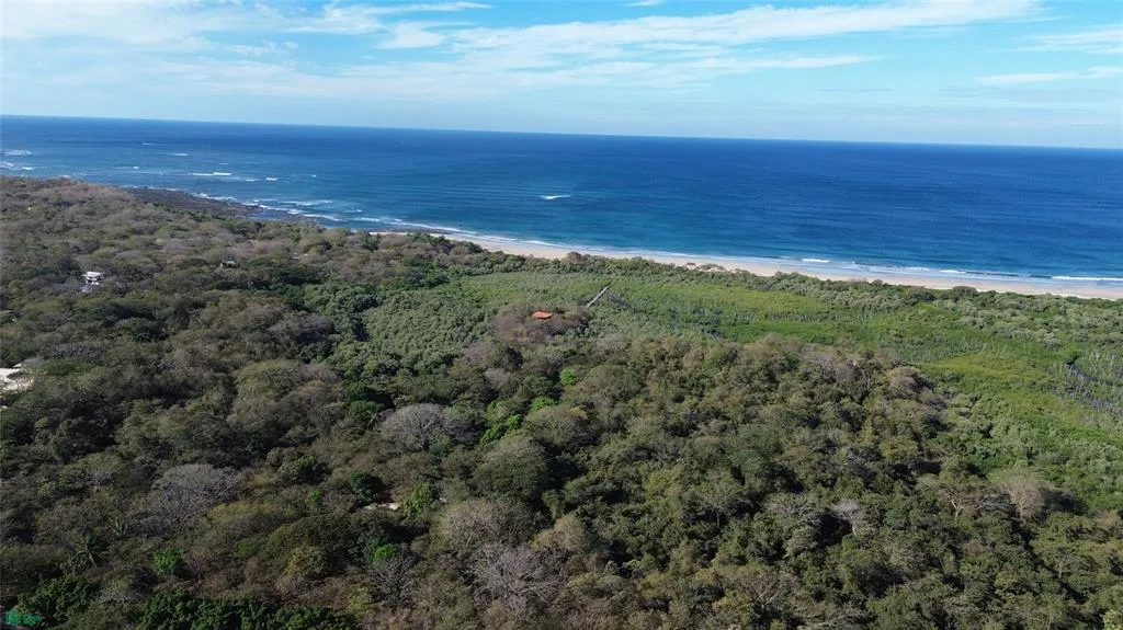 Lote Listo para Construir Cerca de Playa Avellanas – Comunidad Privada