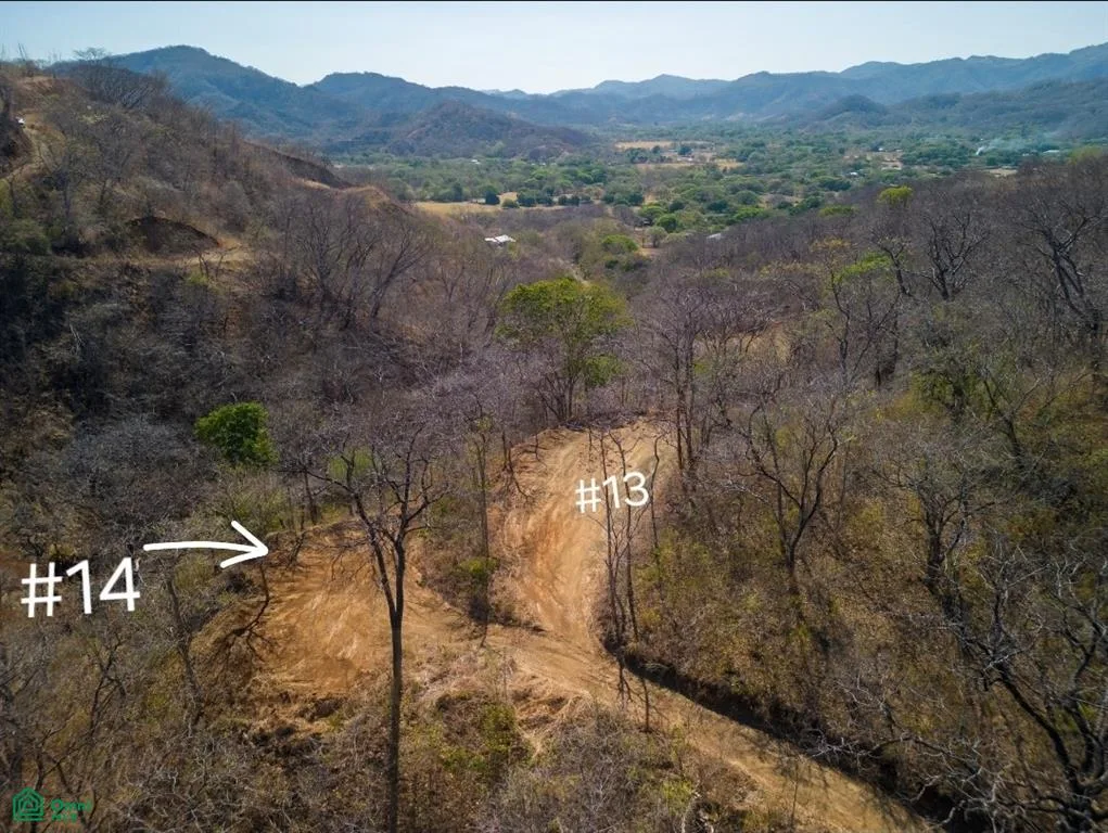Lote #14: en la Montaña a Precio Accesible y excelente opción de inversion