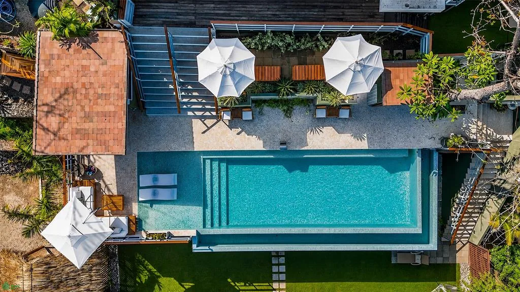 Casa Pochote | Luxury Villa & Beach Club Membership