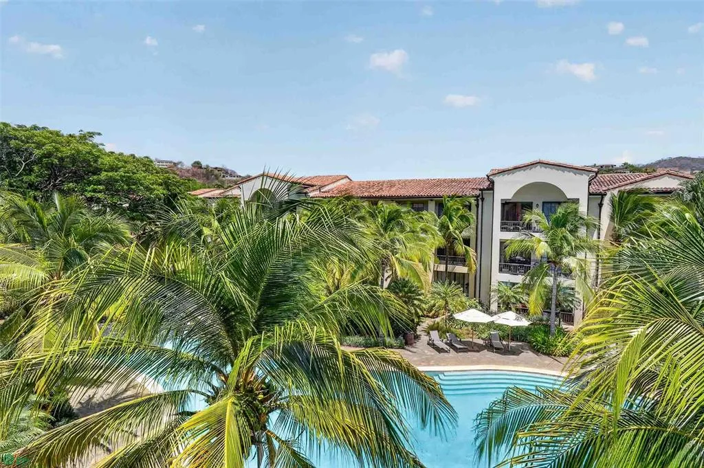 Pacifico L-217 Condominio Renovado