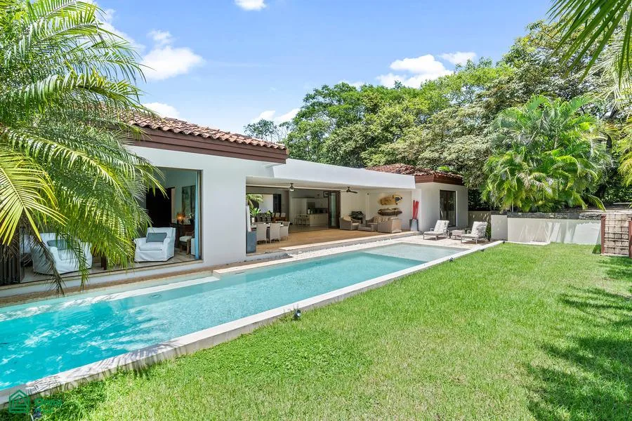 Casa Vela