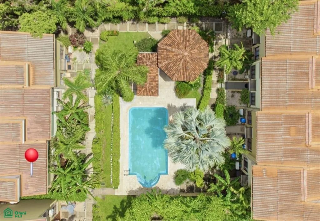 Encantador condominio de 2 habitaciones en Tamarindo – en comunidad cerrada y a pasos de la playa