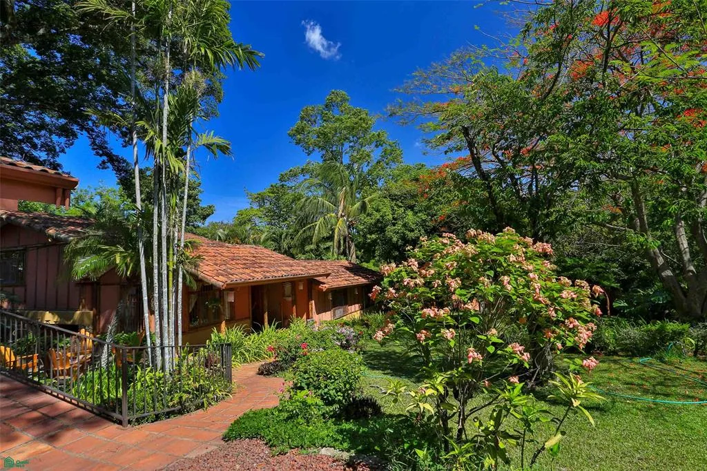 Retiro Rural con Dos Casas