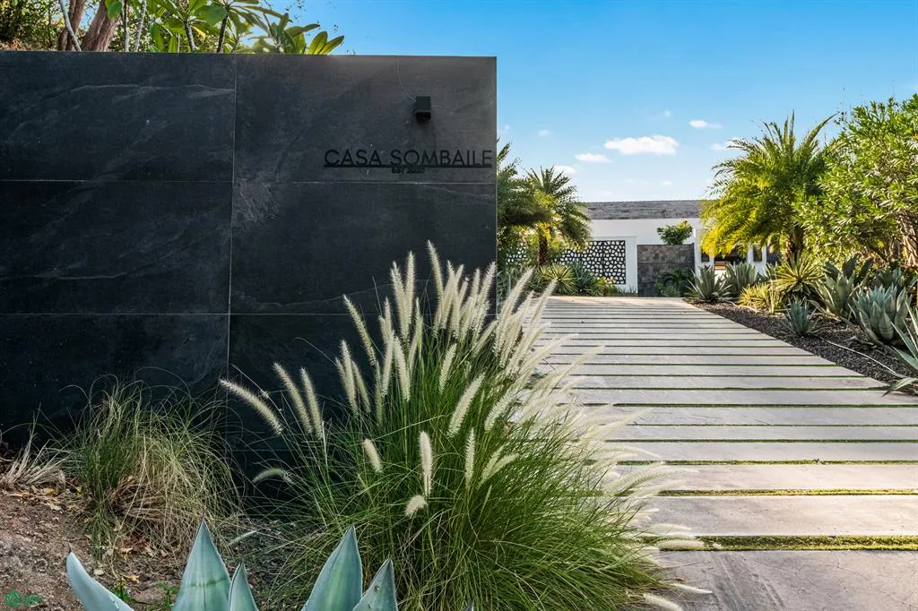 Casa Sombaile | Exclusiva Residencia de Lujo con Vista al Mar sobre Flamingo