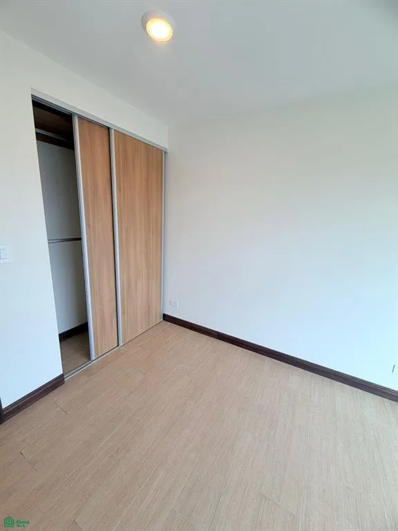 Apartamento en venta en Torre Los Yoses — photo 5