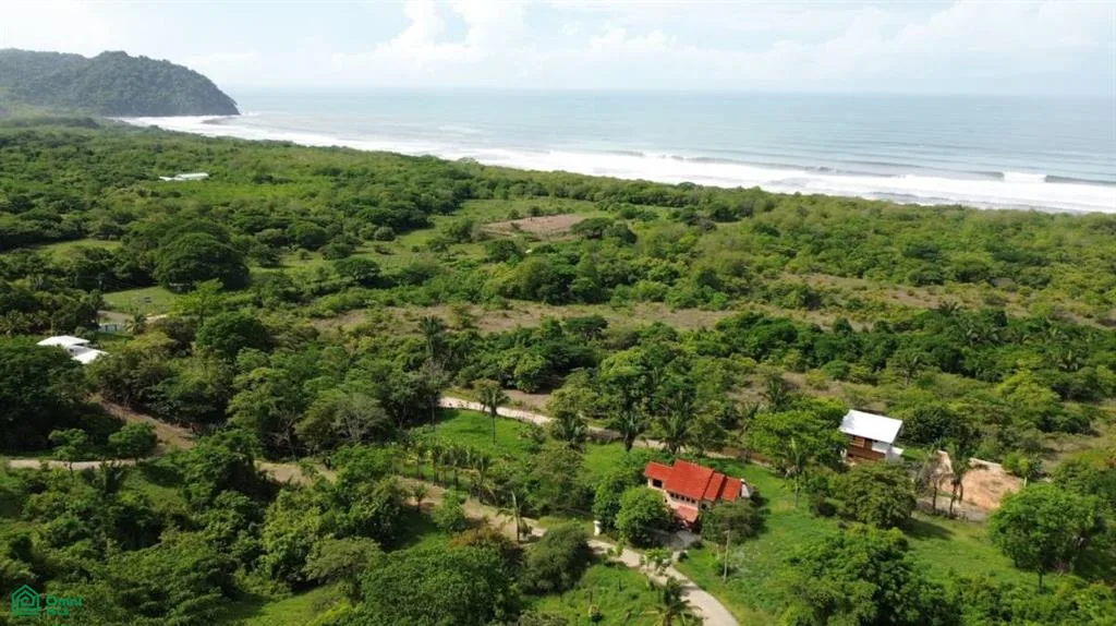 Retiro con Vista al Mar en La Reserva – A Pocos Pasos de Playa Camaronal