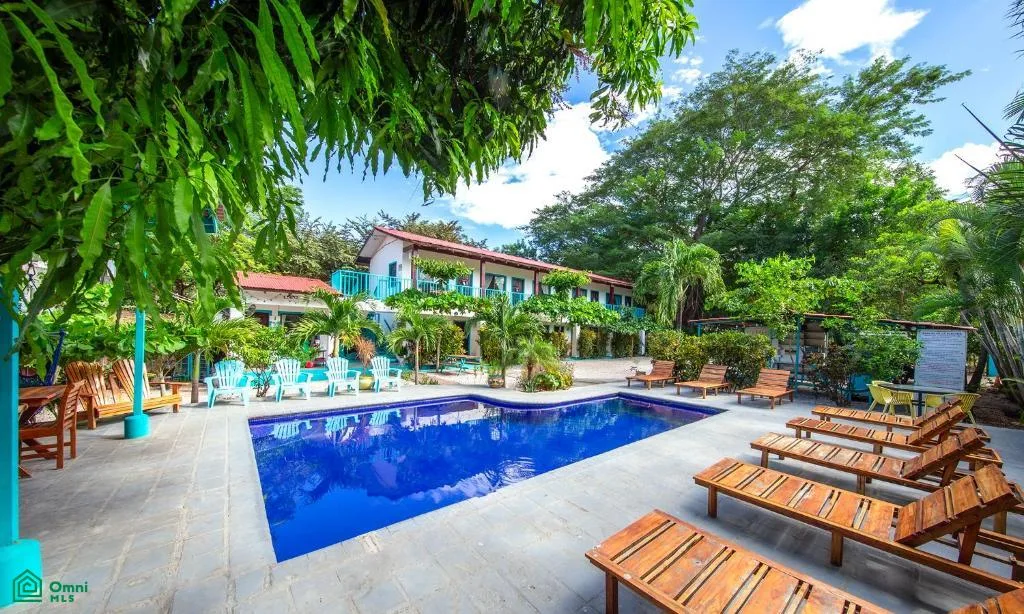 Hotel Diversion Tropical | Playa Conchal