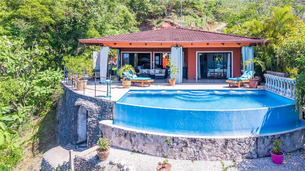 Retiro costero privado en Montana Estates