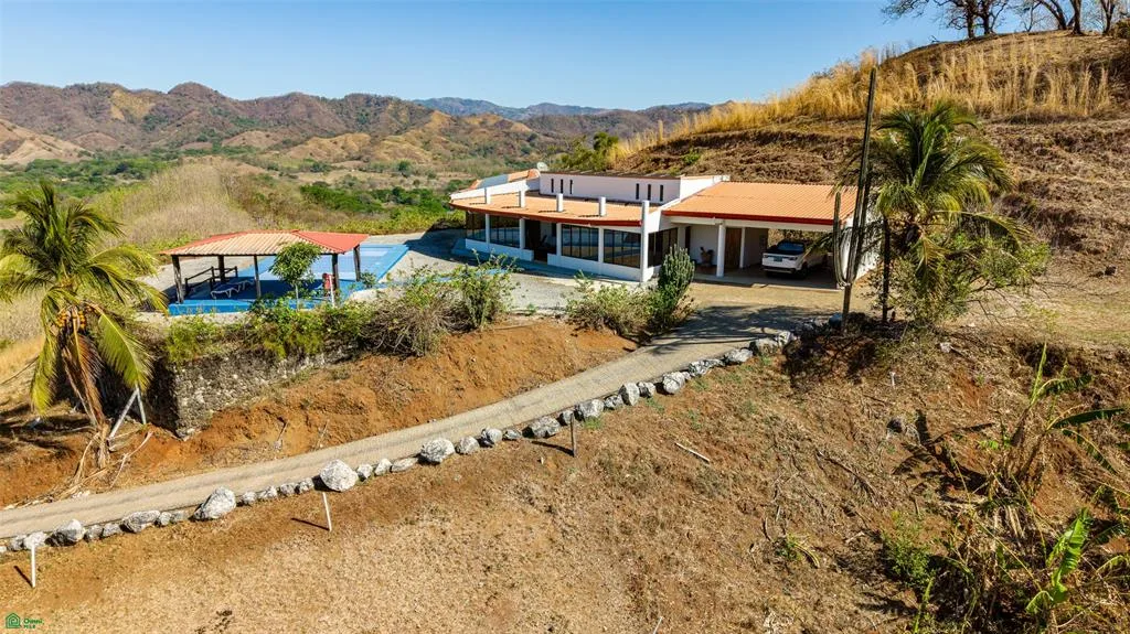 Luna y Sol | Un santuario privado de 185 acres cerca del océano
