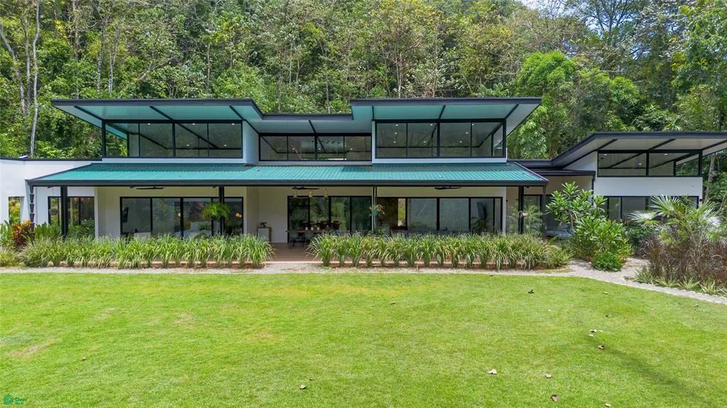The Hidden Jungle Residence — photo 2