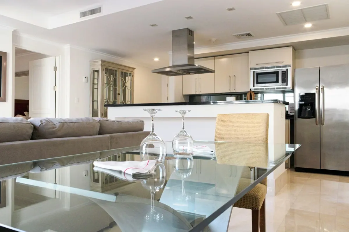 2 bedroom Luxury apartment in the best area of Escazú. Cortijo Los Laureles, is the Residential Condominium with hotel services, safe, exclusive and luxurious, of all San Jose, ...