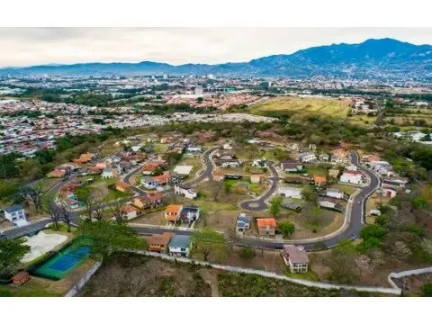 Lots for sale in Condominio Francosta and Tierras de Café / Heredia