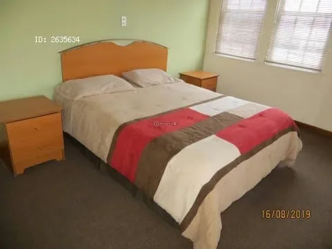 Nice studio-room, 20 minutes from the Central Park of San José. It has a daily cleaning service, a bed, closet, private bathroom, fan, hot water, cable TV, private parking, Wi-Fi and ...