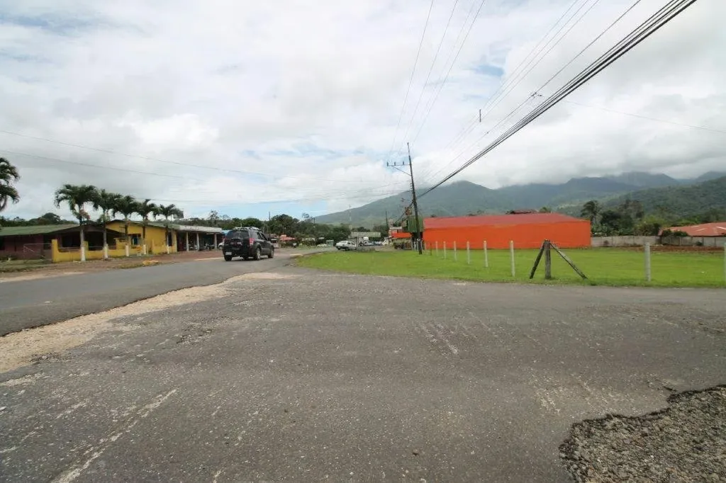 LOT FOR SALE IN BIJAGUA