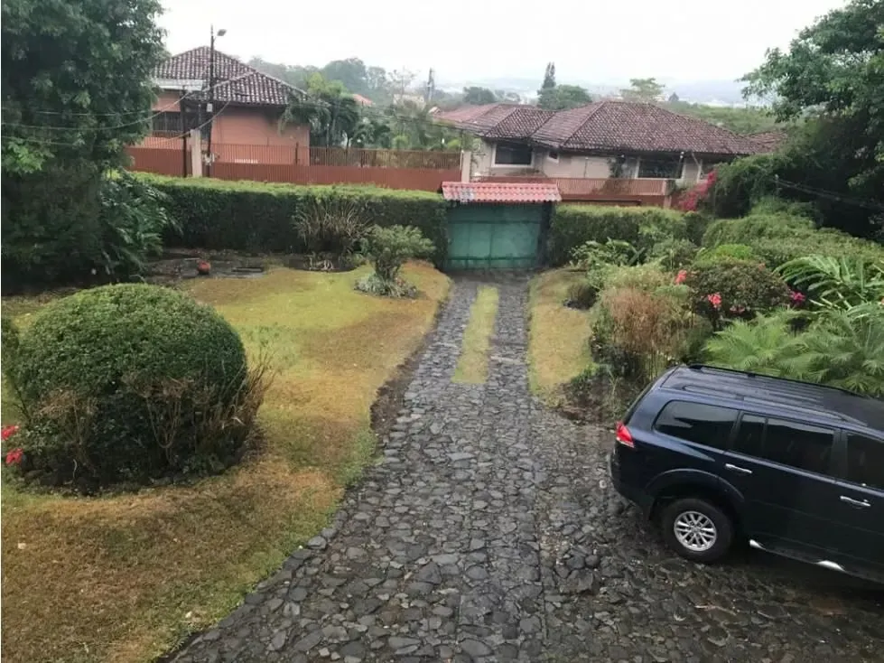 VENTA DE CASA, SAN JOSE, ESCAZU, ESCAZU
