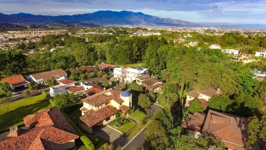 Se vende terreno en Condominio Lakota, San Ramón de Tres Ríos (AD)