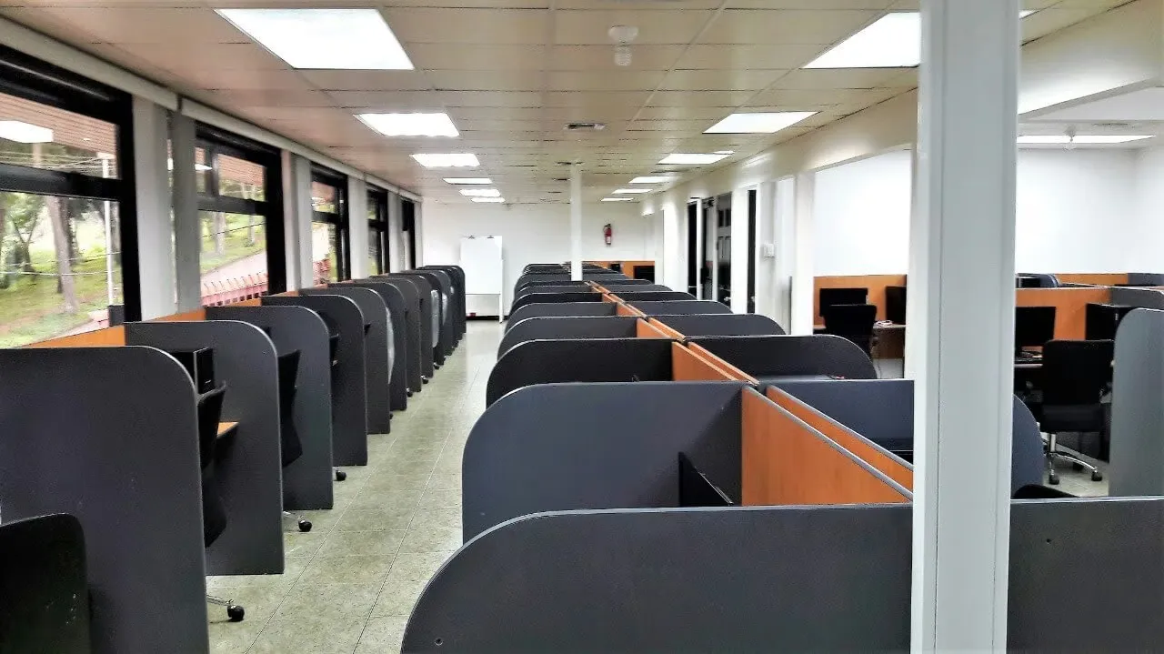 OFFICE FOR RENT IN ROHRMOSER