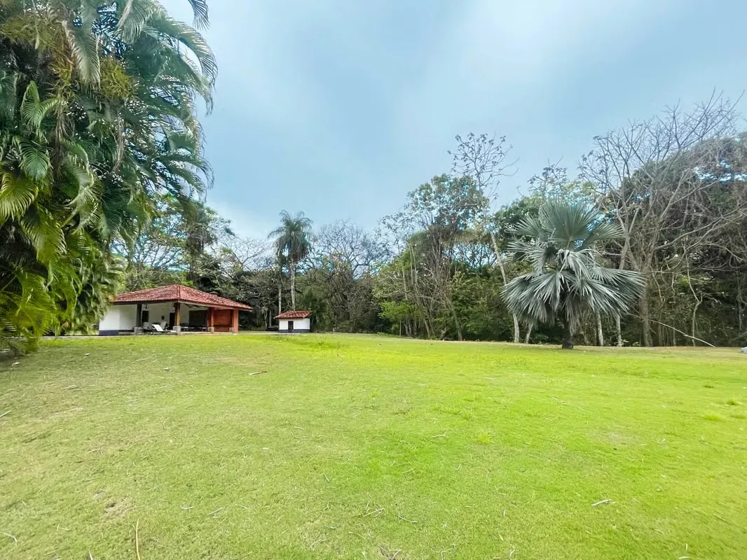 Se vende terreno en Condominio Hacienda La Ceiba, Alajuela (AD).