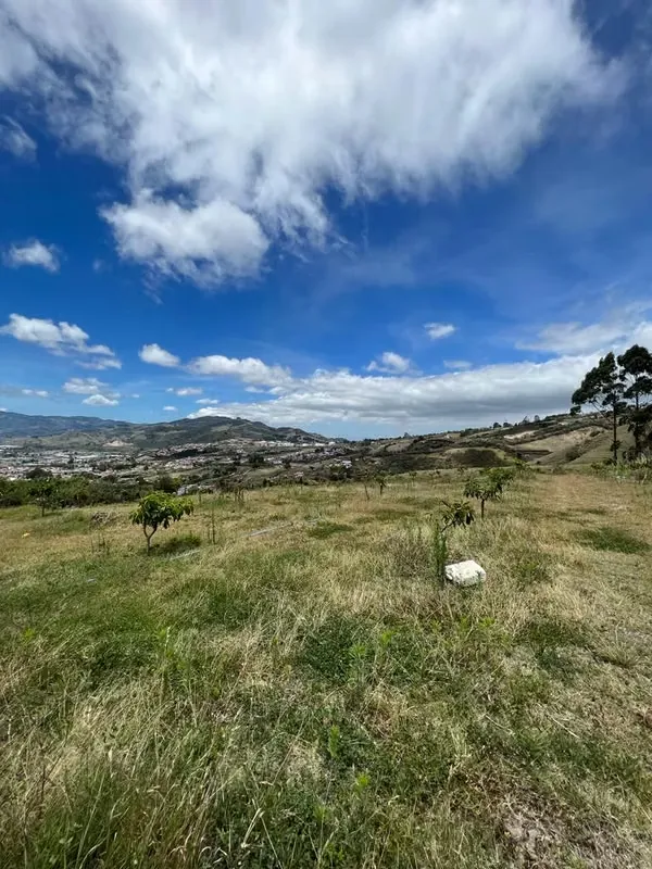 LOT FOR SALE IN SAN NICOLAS OF CARTAGO