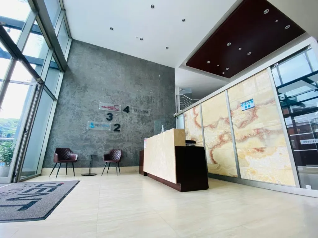 Office space in the third (3) Level of Oficentro Dent, San Pedro. — photo 4