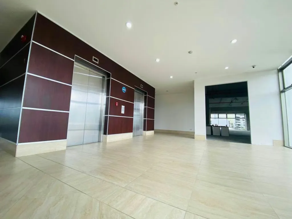 Office space in the third (3) Level of Oficentro Dent, San Pedro. — photo 5