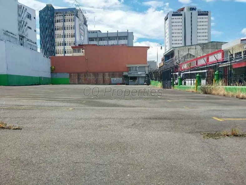 For sale, public parking, downtown San Jose 2,566 sq. mtrs.