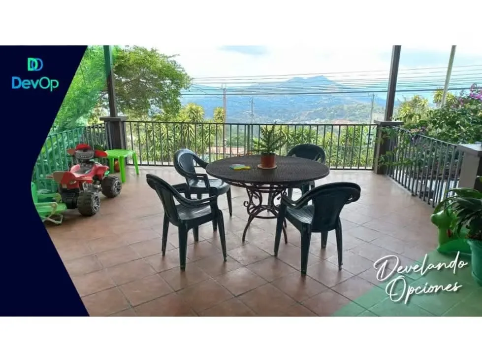 Venta de casa con vista panoramica en San Juan, Naranjo.