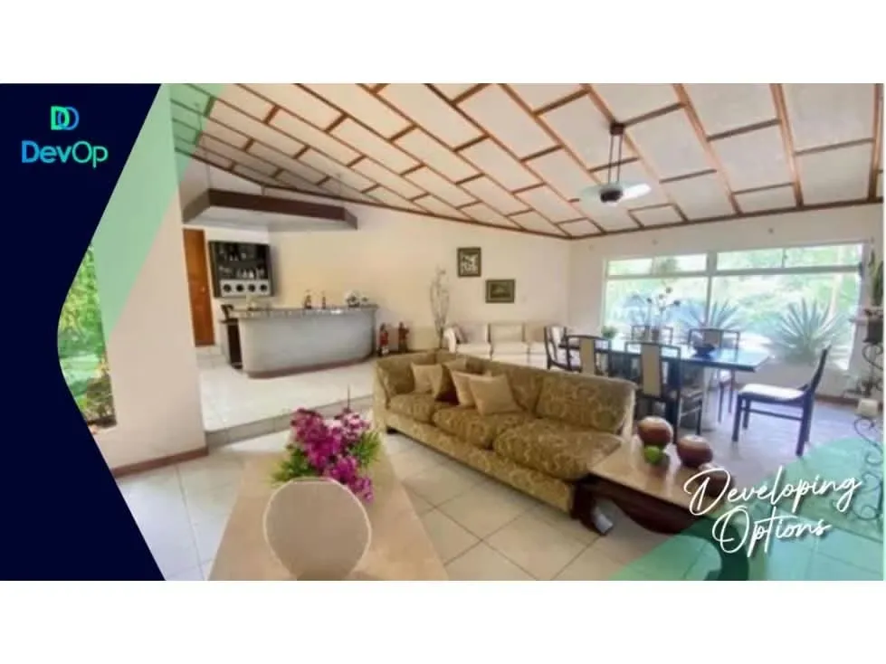 Venta de casa en quinta en la Garita, Alajuela.