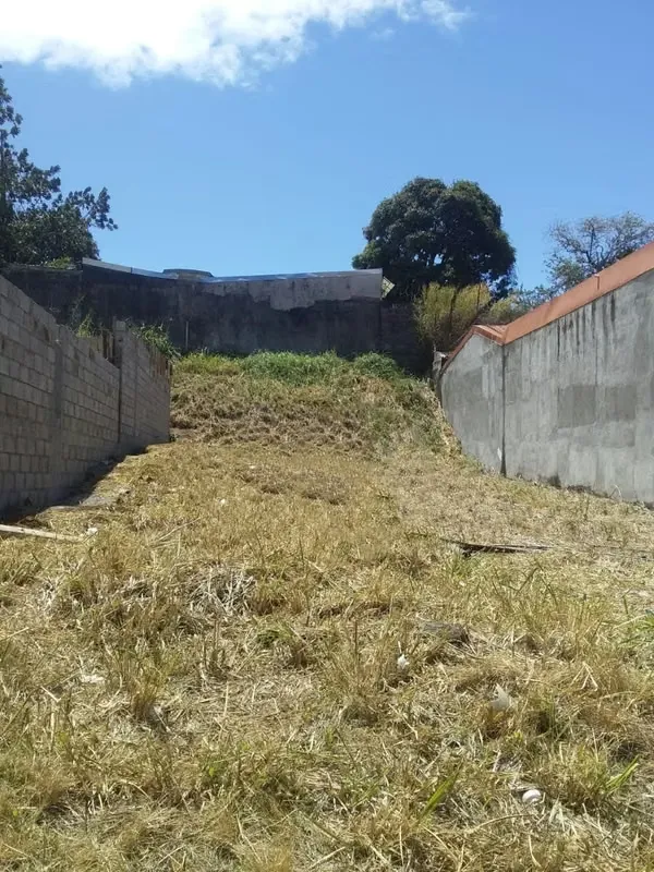 This nice lot is for sale, located in Alajuela.