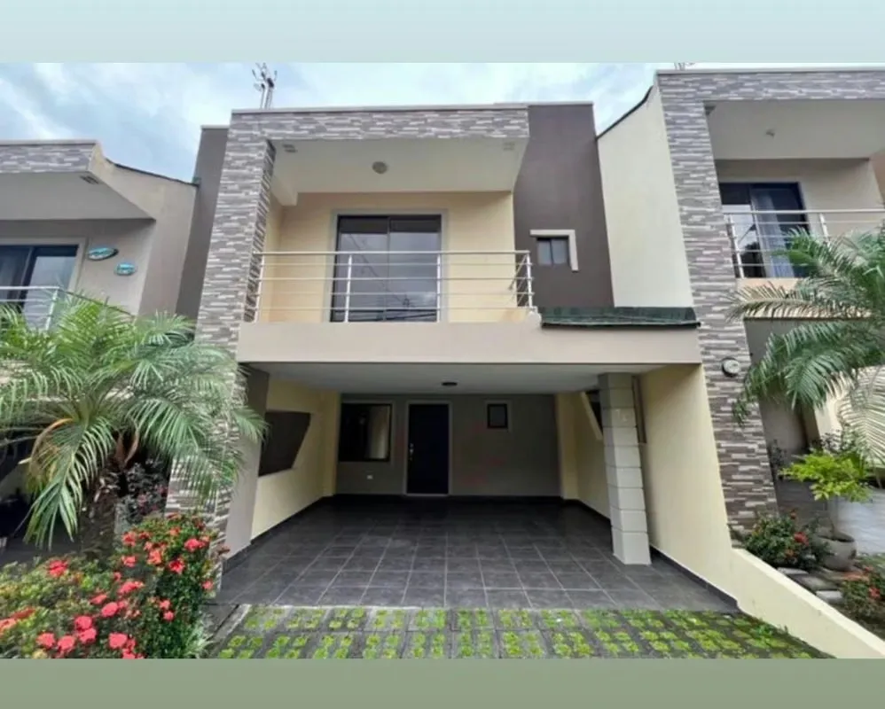 Alta Vista – Ciudad Colón · Casa en Alquiler y Venta · ... — photo 2