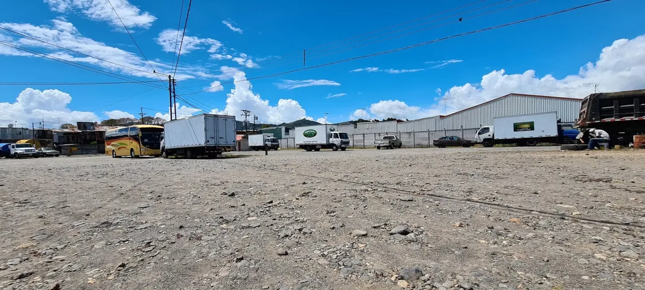 Venta lote/terreno Uso Residencial Cartago x Zona Franca/Industrial