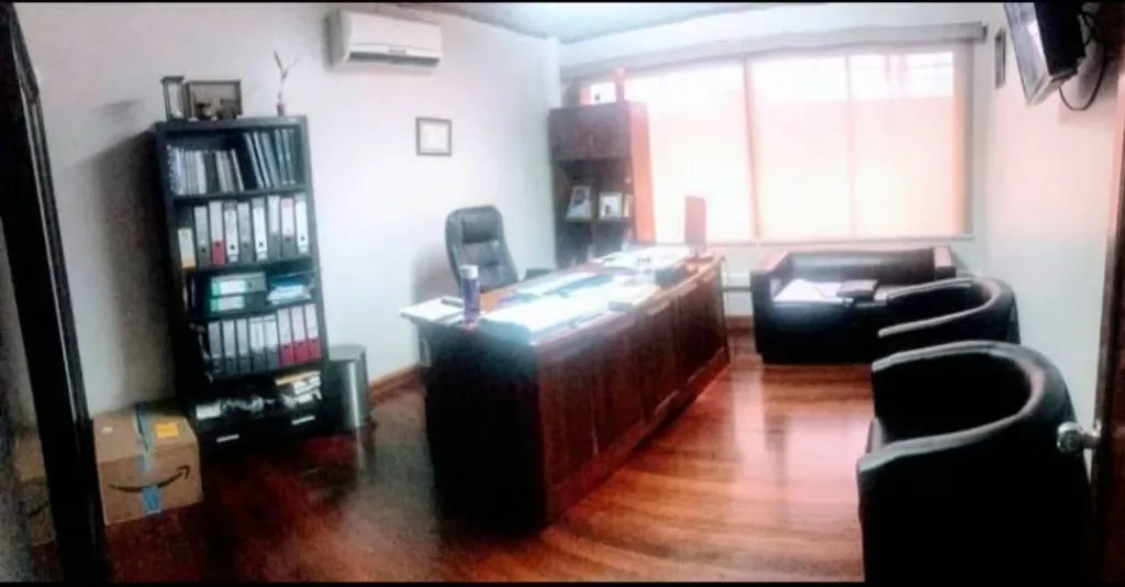 KE Real Estate vende o alquila con o sin opcion de compra, dando prima, edificio para oficinas, call center, clinica medica etc. Ubicación: Batrio Francisco Peralta, Los Yoses, San ... — photo 4