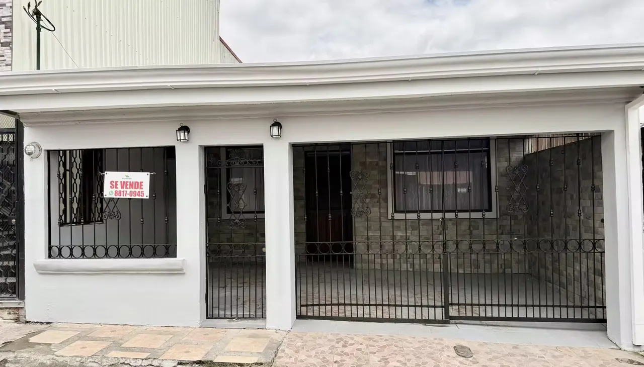 House for sale in Paraíso in a residential area - Banking advice