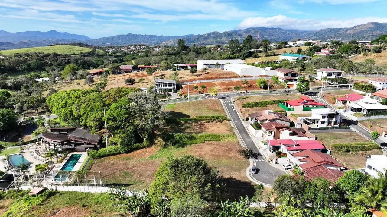 Lot in Montezuma for multifamily development