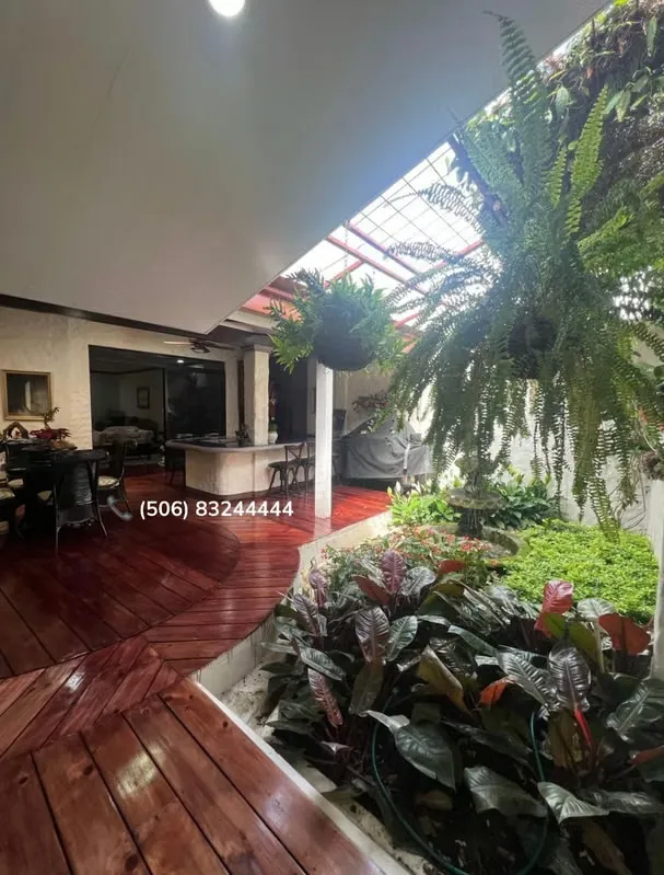 INDEPENDENT HOUSE FOR SALE IN ESCAZÚ