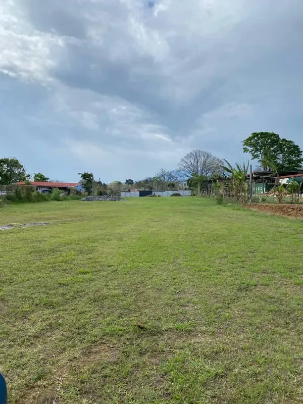 For sale – Spacious residential lot in San Pablo de Heredia — photo 4
