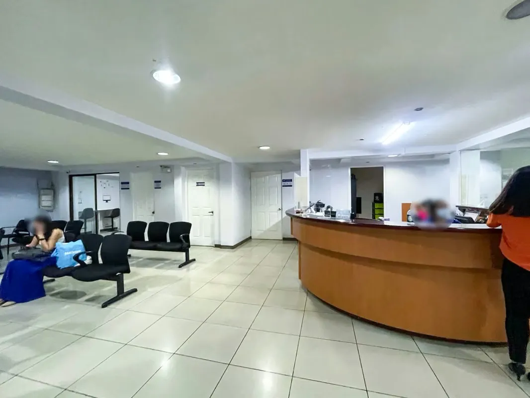 For Rent: Medical Offices Near the Children's Hospital (AD).