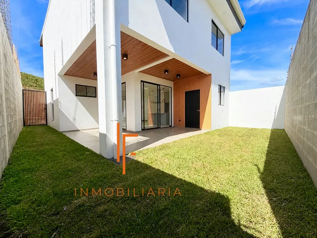 Spacious Independent House in Santo Domingo Heredia — photo 3