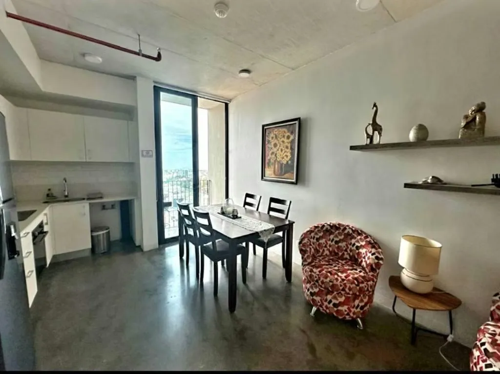 Piso entre 17 y 20, con vista al oeste, el mejor Barrio gastronómico de San José, , Barrio Escalante — photo 4