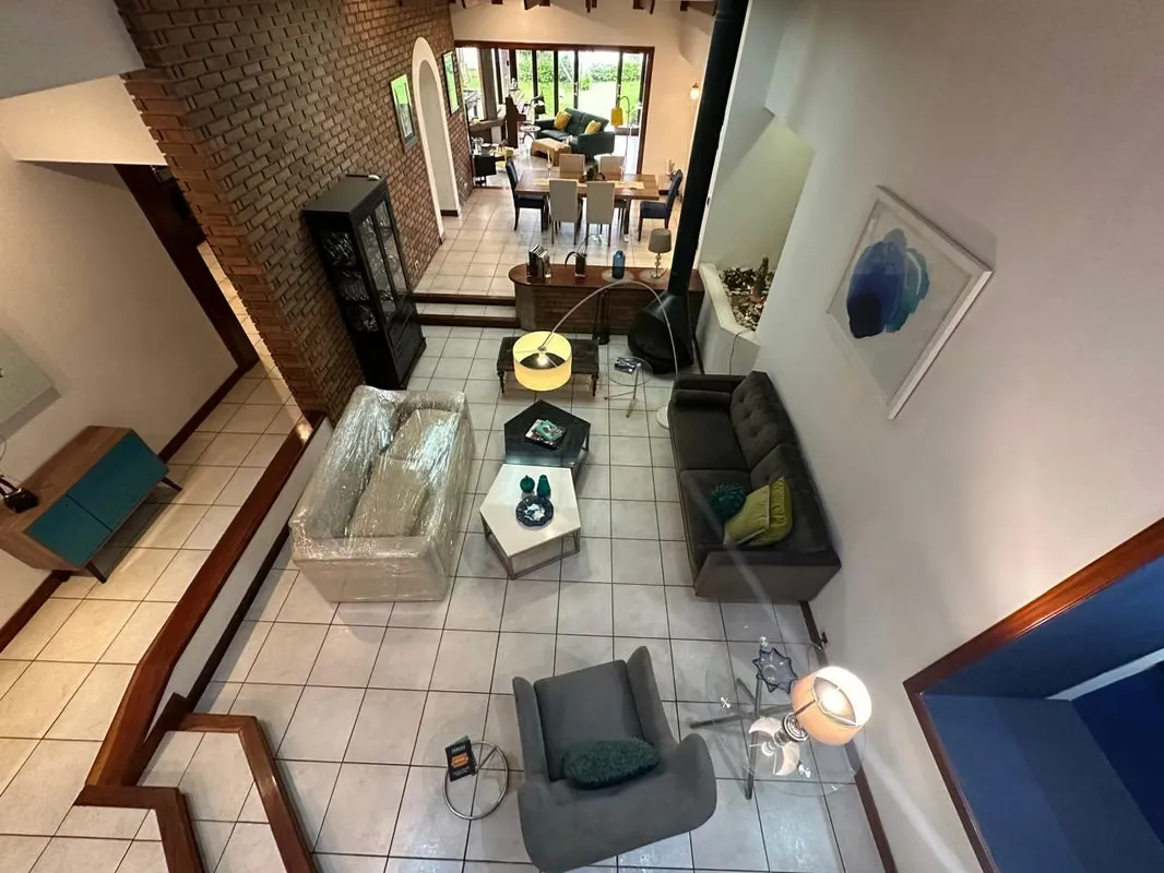 Discover your new home at the exclusive Residencial Trejos Montealegre in Escazú! This magnificent house is ...