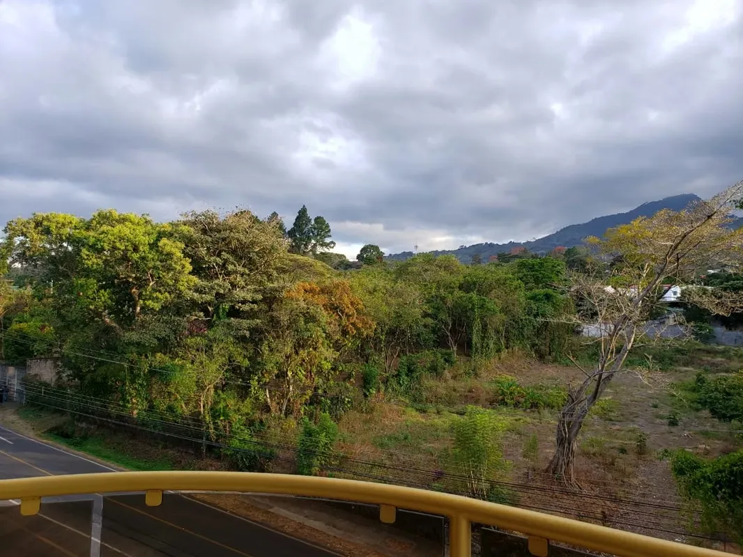 2 bedrooms, 2 bathrooms, terrace, living room, dining room, laundry, kitchen, cellar and 2 parks. Tube ...