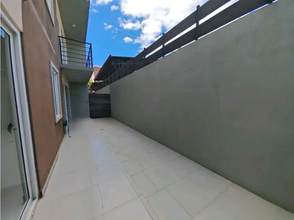 SE VENDE APARTAMENTO DE 2 HBITACIONES EN SAN PABLO DE HEREDIA. — photo 2