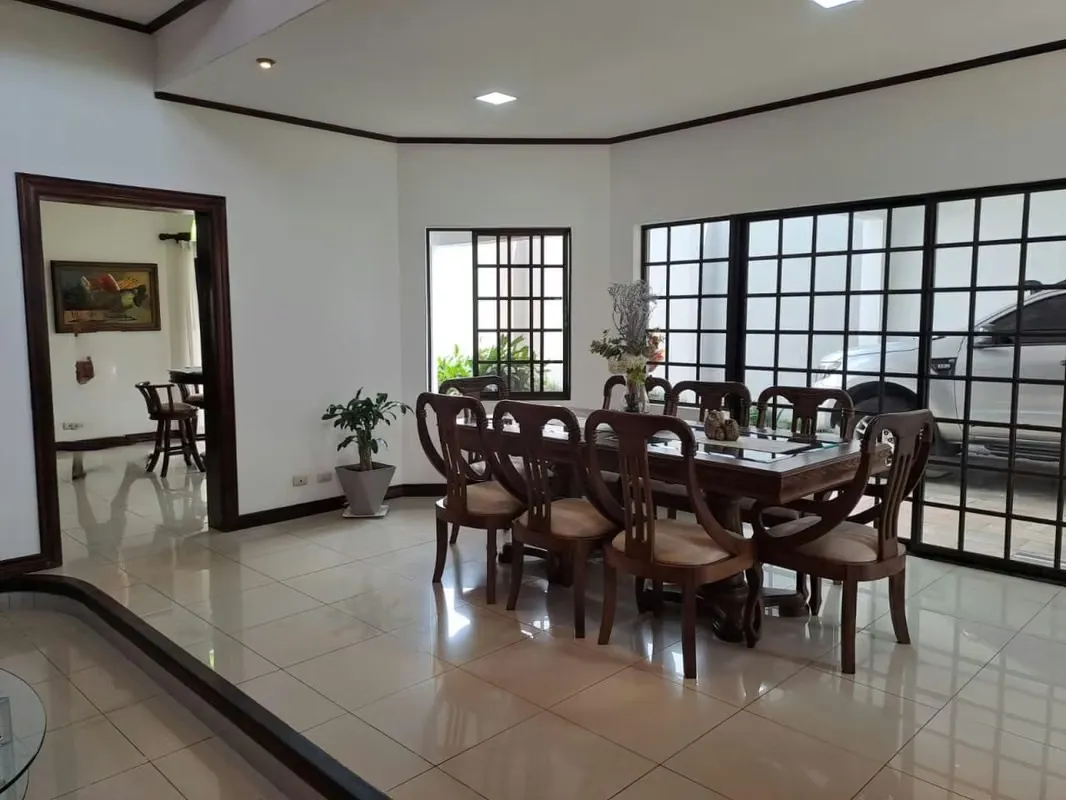 This beautiful house with 4 bedrooms, two floors, swimming pool, and play area is located in Santo Domingo de Heredia, in the District of San Vicente. A very convenient area to get to ... — photo 4