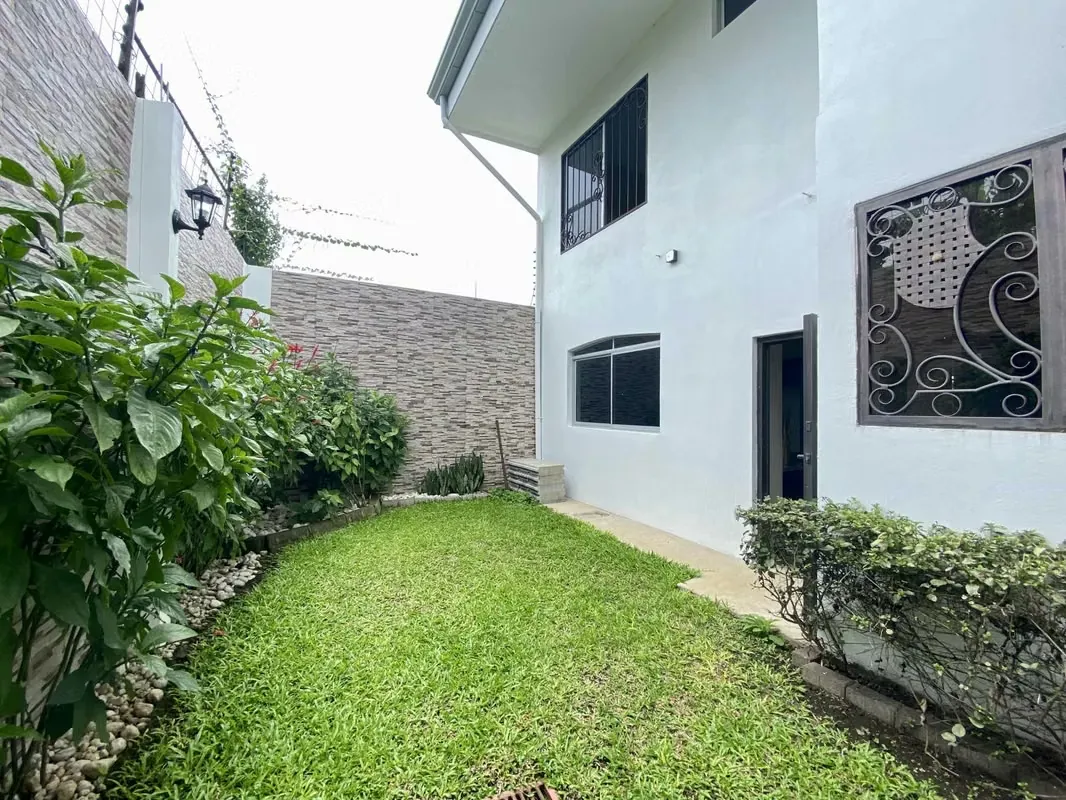 Condominium home for sale in Santo Domingo, Heredia. — photo 2